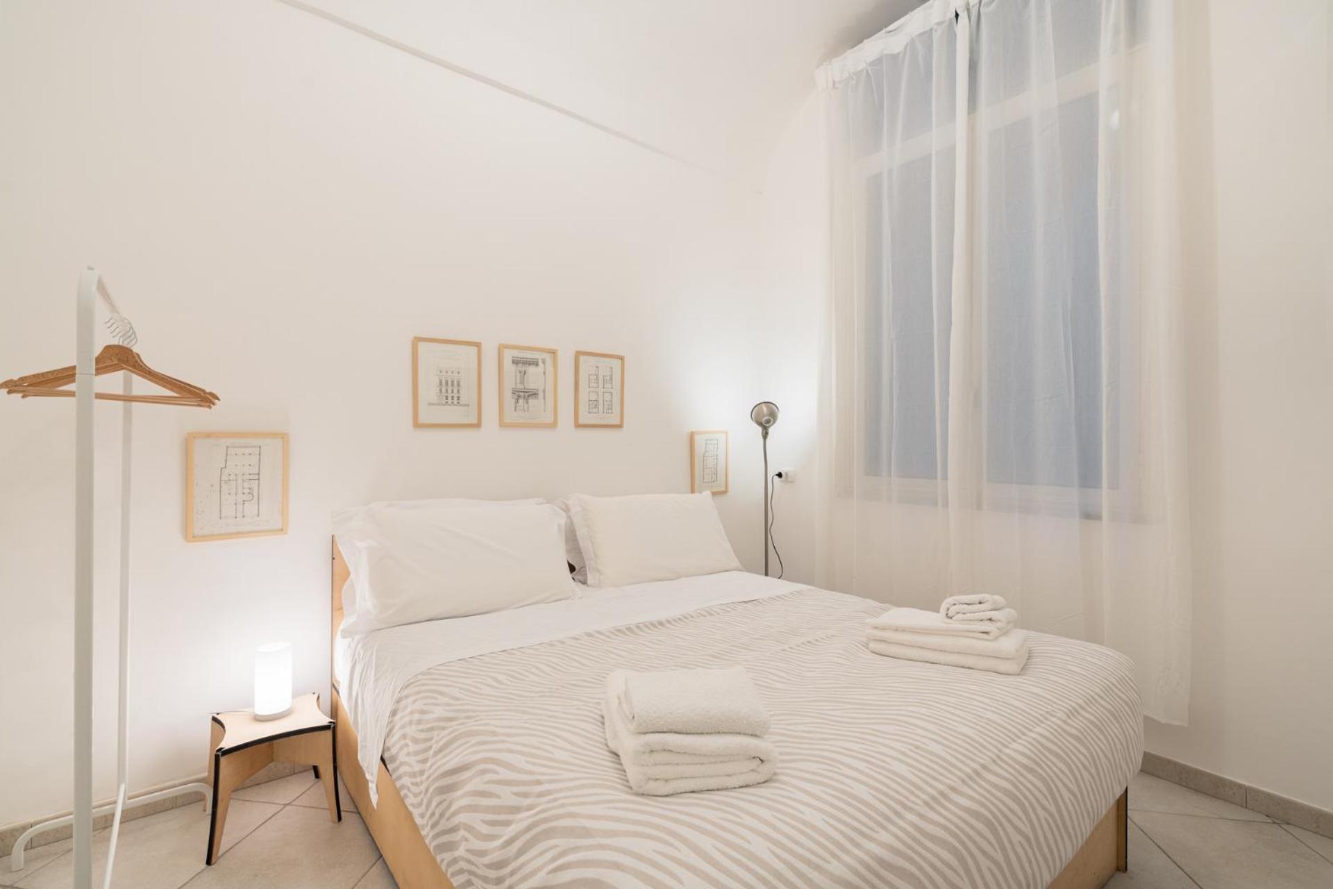 Salita Trinita Apartment Napoli Bagian luar foto
