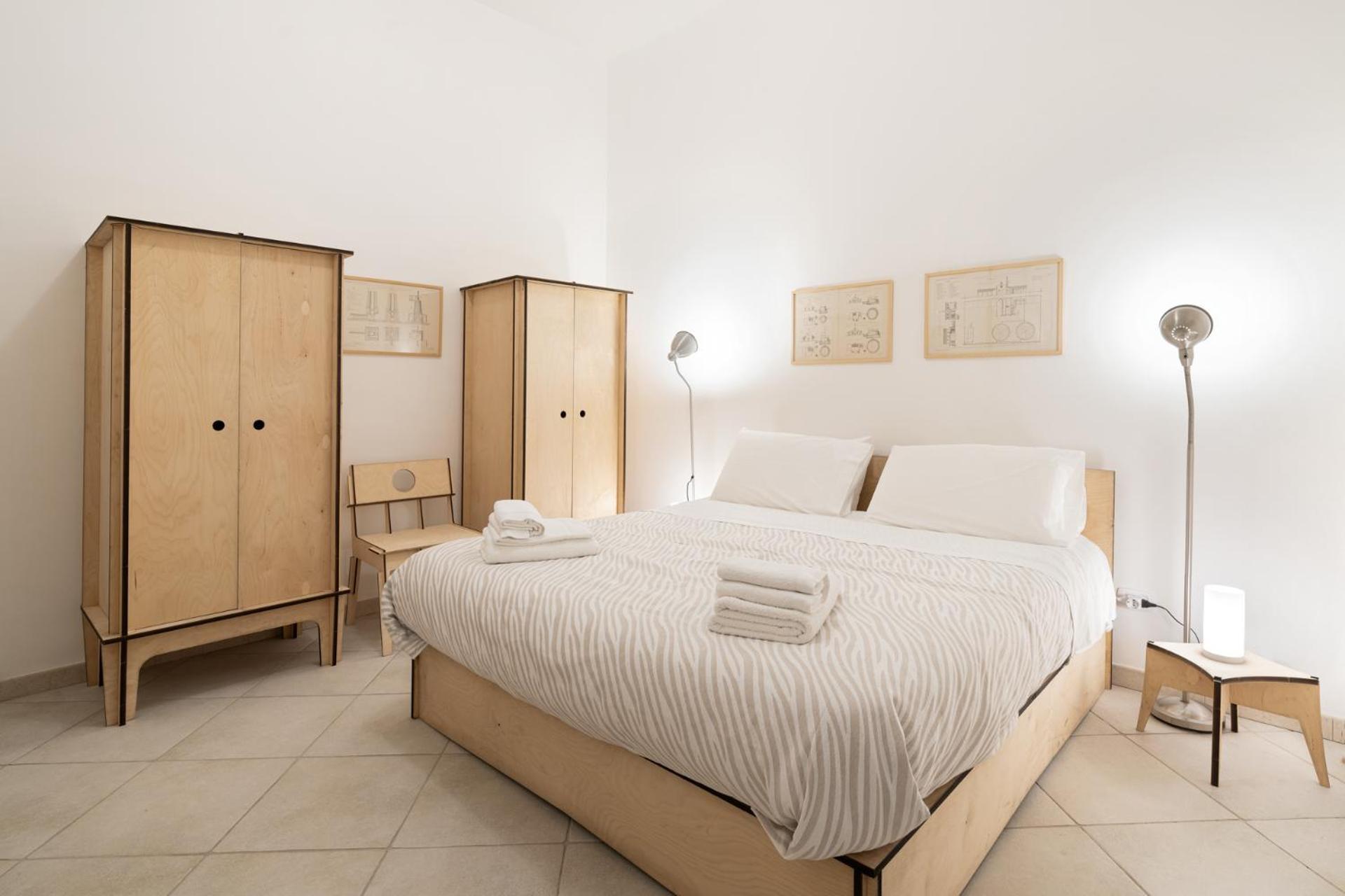 Salita Trinita Apartment Napoli Bagian luar foto